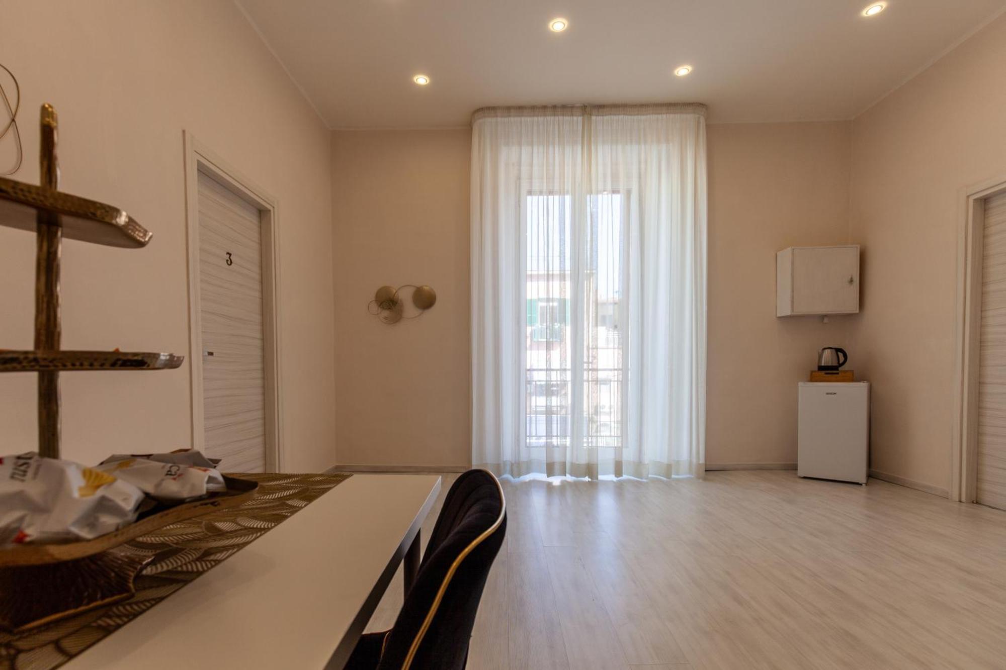 נאפולי Airport Luxury Rooms מראה חיצוני תמונה