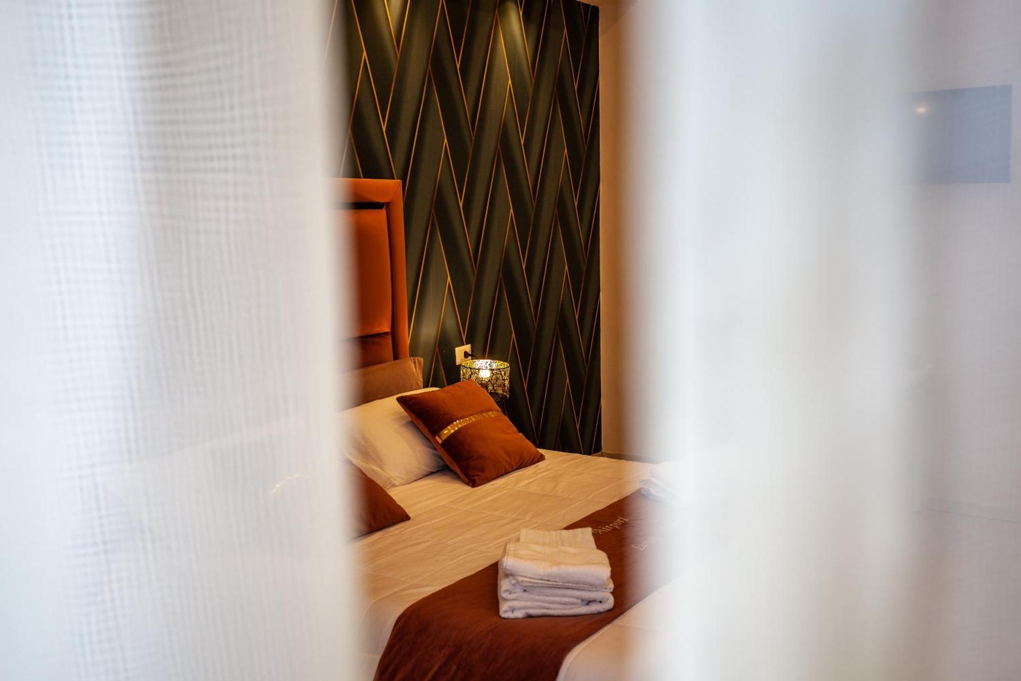 נאפולי Airport Luxury Rooms מראה חיצוני תמונה