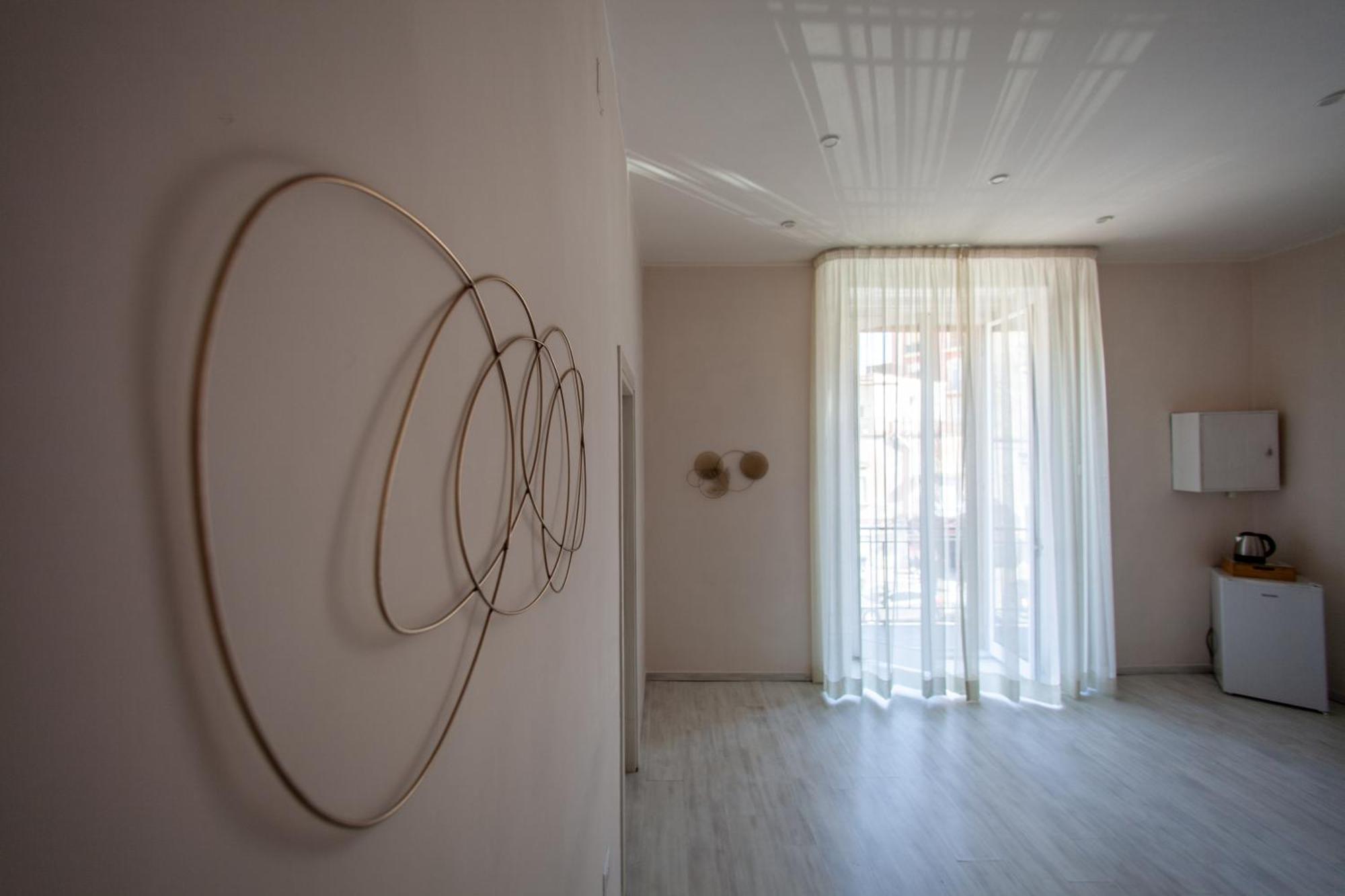 נאפולי Airport Luxury Rooms מראה חיצוני תמונה